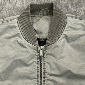 Nhà Máy <span class=keywords><strong>S</strong></span>ản Xuất Chất Lượng Cao Của Nam Giới Máy Bay Ném Bom Áo Khoác Mùa Đông Windproof Áo Khoác Nam Áo Khoác - Product Image 5