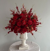 A-1995 Vente en gros de boules de fleurs artificielles en soie rouge, fausses fleurs, centre de table, boule florale pour la décoration de mariage et de fête