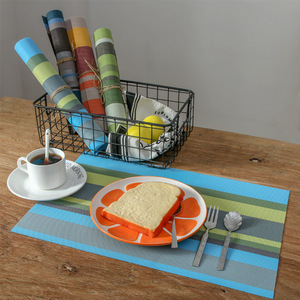 Mantel Individual de Diseño Nuevo para Mesa de Comedor, Mantel Individual Antideslizante Tejido a Rayas para Mesa de Comedor - Product Image 2