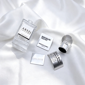 Étiquette de bouteille en métal gaufré de luxe personnalisée pour parfum, autocollants 3D avec logo doré, plaque signalétique métallique adhésive étanche - Product Image 5