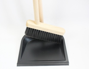 Ensemble de <span class=keywords><strong>pelle</strong></span> à poussière <span class=keywords><strong>et</strong></span> de brosse en métal avec balai à long manche - Product Image 4