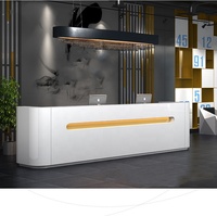 Mobilier de bureau moderne simple en bois marbre blanc brillant Bureau de réception de salon convertible fourni par la Chine