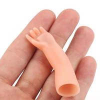 Accessoires de magie rapprochés, le petit magicien des mains, tours de magie