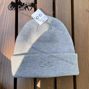 หมวกถักลายถั่วคุณภาพสูงสำหรับผู้ชายและผู้หญิง หมวกไหมพรมลายถั่วสำหรับฤดูหนาวพร้อมรายละเอียดถักลายถั่ว - Product Image 5