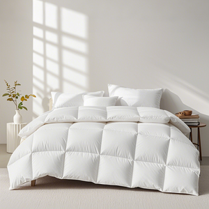 OEM ODM Hot Selling All Seasons <strong>King</strong> <strong>Size</strong> Down <strong>Feather</strong> Comforter Warm and Comfortable Quilted <strong>Duvet</strong> for Deep Sleep - Product Image 1