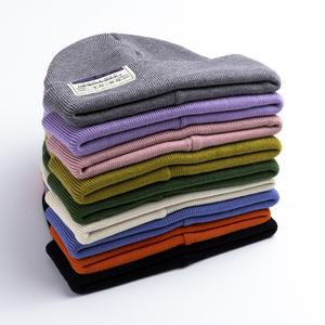 Etiquetas Tejidas de Material Ecológico Personalizadas de Alta Calidad 100% Acrílico, Gorros de Punto Unisex para Invierno, Gorros Cálidos con Diseño de Calavera - Product Image 5