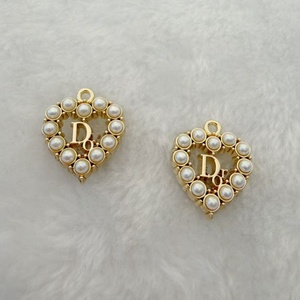 Wholesales 2026 New Arrival Heart Shape <b>Charms</b> Designer Pendants Gold and Silver Pearls Pendant for DIY <b>Bags</b> - Product Image 1