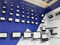 Projecteur de travail portable haute puissance 280 LED IP65 en aluminium avec télécommande, rechargeable par câble USB
