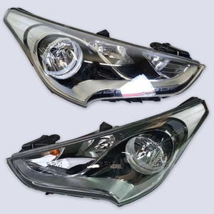 Faro Delantero Lateral Blanco para HYUNDAI VELOSTER 2012 2013 2014 <span class=keywords><strong>2015</strong></span> 2016 2017 2018 92101-2M010 92102-2M010 - Product Image 1