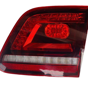 Fanali posteriori originali usati per <span class=keywords><strong>Volkswagen</strong></span> <span class=keywords><strong>Phaeton</strong></span>, in ottime condizioni e perfettamente funzionanti - Product Image 3