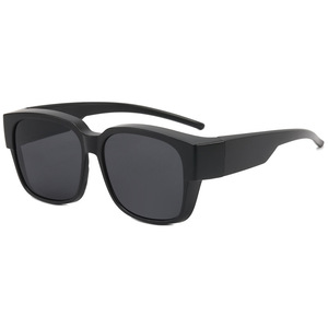Sunglasses Unisex <b>Black</b> <b>Frame</b> PC Lens UV400 Protection Quadrilateral Style For Driving Travel Fashion - Product Image 1