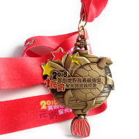 Fabricant de médailles personnalisé métal pas cher 3D football natation sport or vierge football Taekwondo médaille course à pied sublimation médaille personnalisé
