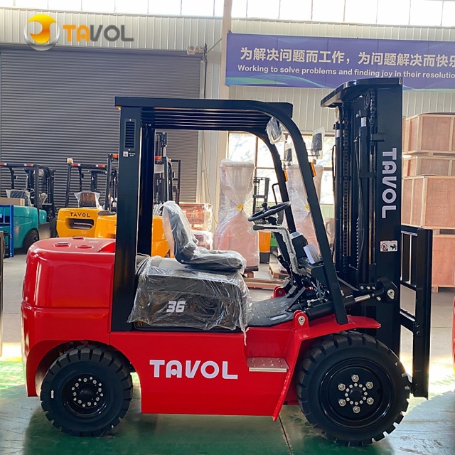 High-Performance Forklifts HE-153