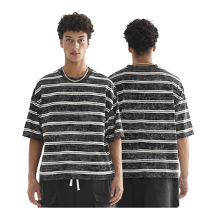 Camiseta Retro a Rayas de Estilo Vintage para Hombre, Corte Holgado, Lavada, de Manga Corta, Estilo Urbano - Product Image 1