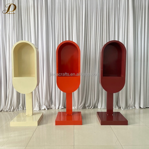 บูธโทรศัพท์สำหรับบันทึกข้อความเสียงงานแต่งงานแบบปรับแต่งได้ของ JINDA รุ่นวินเทจทรงวงรี พร้อมโทรศัพท์ย้อนยุคและของตกแต่งดอกไม้ - Product Image 4