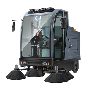 Hot Sale Ride on <b>Floor</b> <b>Machine</b> with 2100mm Sweeping Width and 5.5h Working Time - Product Image 5