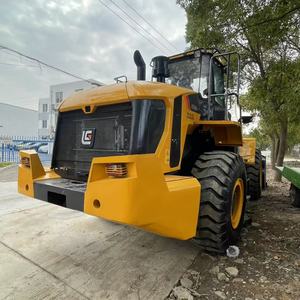รถตักล้อยาง LG856H 4WD รุ่นขายดี พร้อมเครื่องยนต์และปั๊มคัมมินส์ เหมาะสำหรับงานในสวน - Product Image 5