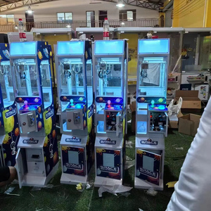 Nouvel arrivage de machine à <span class=keywords><strong>grue</strong></span> <span class=keywords><strong>électrique</strong></span> commerciale à petites griffes jouets d'arcade bon marché pour le jeu de poussoir de pièces de monnaie pour le shopping jeux à pièces - Product Image 1