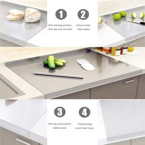 Tabla de cortar de acero inoxidable Tabla de pastelería Tabla de cortar de acero inoxidable con labio para encimera de cocina - Product Image 3