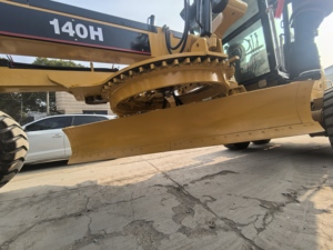 รถเกรดเดอร์มือสอง Caterpillar 140H ราคาถูก สภาพดี พร้อมใช้งานสำหรับงานก่อสร้าง - Product Image 4