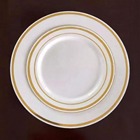Ensemble d'assiettes à dîner jetables en plastique doré de 600 pièces Assiettes et tasses de fête PS de qualité alimentaire avec couverts de style occidental