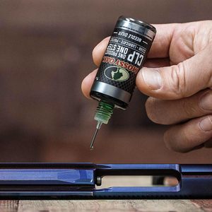 Mossy Oak Clp One <b>Step</b> Gun Oil Multi Functional Lubricant For Hunting And Outdoor Equipment Maintenance - Product Image 3