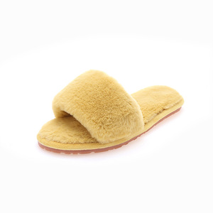 Le pantofole di pelliccia di moda invernale firmate accettano pantofole di pelliccia di peluche per la <span class=keywords><strong>casa</strong></span> con ricamo Logo personalizzato per le donne - Product Image 6