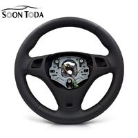 Volant de voiture en cuir noir entièrement perforé en stock pour BMW Série 1/3 E90 E91 E92 E93 M3 M5 E82 E81 E87 E88 E60