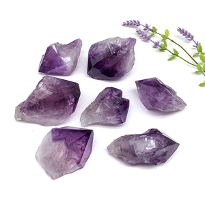 Venta al por mayor, precio barato, piedra de amatista oscura en bruto, cristal natural, espécimen de amatista, punto de amatista para Decoración - Product Image 6