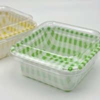 Boîte à gâteau carrée transparente en PET de 5 mm avec couvercle anti-buée pour tiramisu, mousse, desserts, pâtisseries, emballage alimentaire à emporter, vente en gros