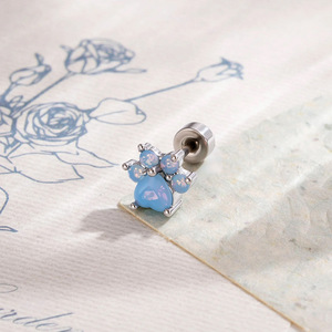 Boucles d'oreilles en acier inoxydable avec zircon en forme de <span class=keywords><strong>patte</strong></span> de chat, piercing pour cartilage, design à filetage interne, cadeau pour <span class=keywords><strong>la</strong></span> Saint-Valentin - Product Image 1