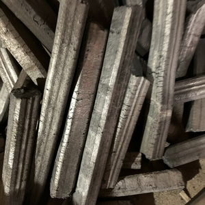 Greenlife Factory Briquettes de charbon de bois carré de sciure de bois dur naturel à combustion longue Chaleur élevée Grillades sans produits chimiques - Product Image 1