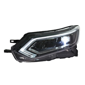Phare avant Qashqai 19-23, 12V 45W, version haut de gamme modifiée, avec feux de jour LED et clignotants, lentille OE 260106MR0A 1 - Product Image 2