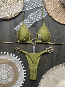 Costume da Bagno Bikini Halter da Donna Personalizzato con Logo, Scollo a V e Anello, Set Due Pezzi Estivo da Spiaggia di Alta Qualità - Product Image 3