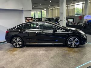 2025 Mercedes B-enz EQE 500 <span class=keywords><strong>SUV</strong></span> 400 cavalli elettrico EV con gamma 600km nuova energia 4WD auto dalla cina - Product Image 2