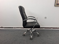 Chaise de bureau pivotante inclinable en cuir noir pour la maison et le bureau