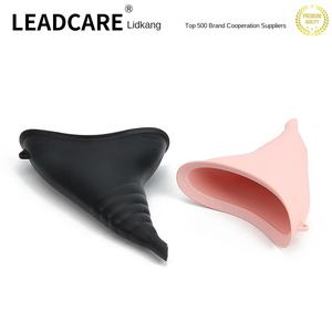 Grand entonnoir d'urine de voiture de <span class=keywords><strong>camping</strong></span> en plein air femmes enceintes urinoir debout artefacts réutilisables sans squat avec ustensiles de fourchette - Product Image 4