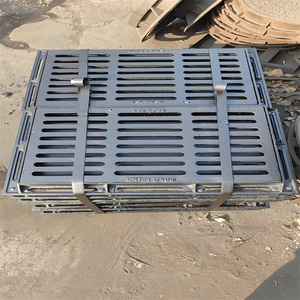 Cubierta de alcantarilla de hierro dúctil redonda de servicio pesado Excelente resistencia al impacto Fundición de arena de hierro fundido forjado para la construcción - Product Image 3