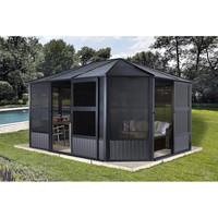 Véranda moderne en aluminium GELLJA avec toit incliné élégant en verre trempé, solarium autoportant pour villas