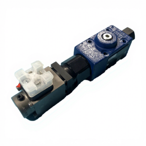 R900932943 DRE6-1X/100MG24K4M Réducteur proportionnel piloté par commande, stock d'origine - Product Image 2