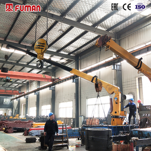 Grue télescopique marine 6 tonnes à bras droit hydraulique pour pont de navire à vendre - Product Image 1