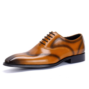 High-quality luxurious British Oxford <b>shoes</b> - men's hand-painted and embossed leather brogue <b>shoes</b> - Product Image 6
