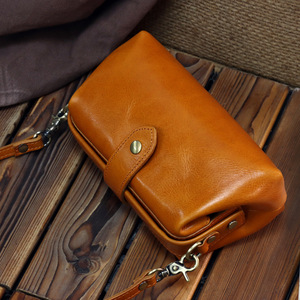 Retro Style Vegetable Tanned Cowhide Clasp <b>Bag</b> Soft Genuine Leather Mini Crossbody Horizontal Square Magnetic Buckle Everyday - Product Image 2