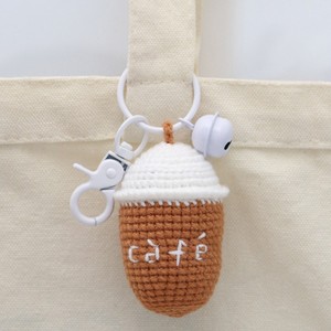Pendentifs de poupées au crochet faits main, ornements de tasses à café au crochet, porte-clés tricotés, accessoires pour sacs - Product Image 1