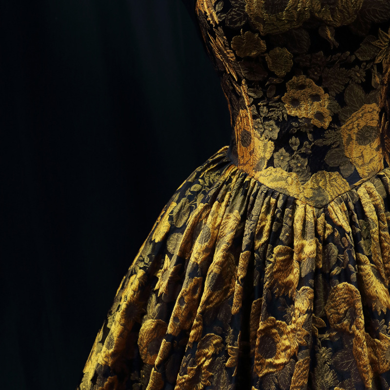 black and gold pakistani wedding dress Punjabi