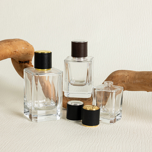 Mẫu miễn phí giá rẻ bơm lại đơn giản Thiết kế hình vuông 30ml 50ml 100ml chai nước hoa thủy tinh với uốn bơm - Product Image 4