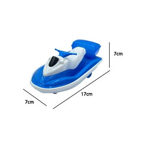 JollySweets Candy Toy Pull String Boat Motor Juguete de plástico con caja de dulces - Product Image 3