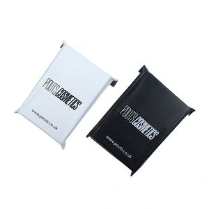 Sac d'expédition logistique express de qualité supérieure, impression par transfert thermique, blanc/noir, logo personnalisé, fabricant de sacs de transport - Product Image 1