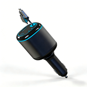 Caricabatterie <span class=keywords><strong>Auto</strong></span> Retrattile 4-in-1 con Ricarica Rapida, Multiporta Universale con Cavo Type-C/<span class=keywords><strong>iPhone</strong></span> e Display Digitale - Product Image 3