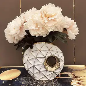 European -Style Gold White Ceramic Gold Plating Flower Vase Popular Craftsmanship Ornaments